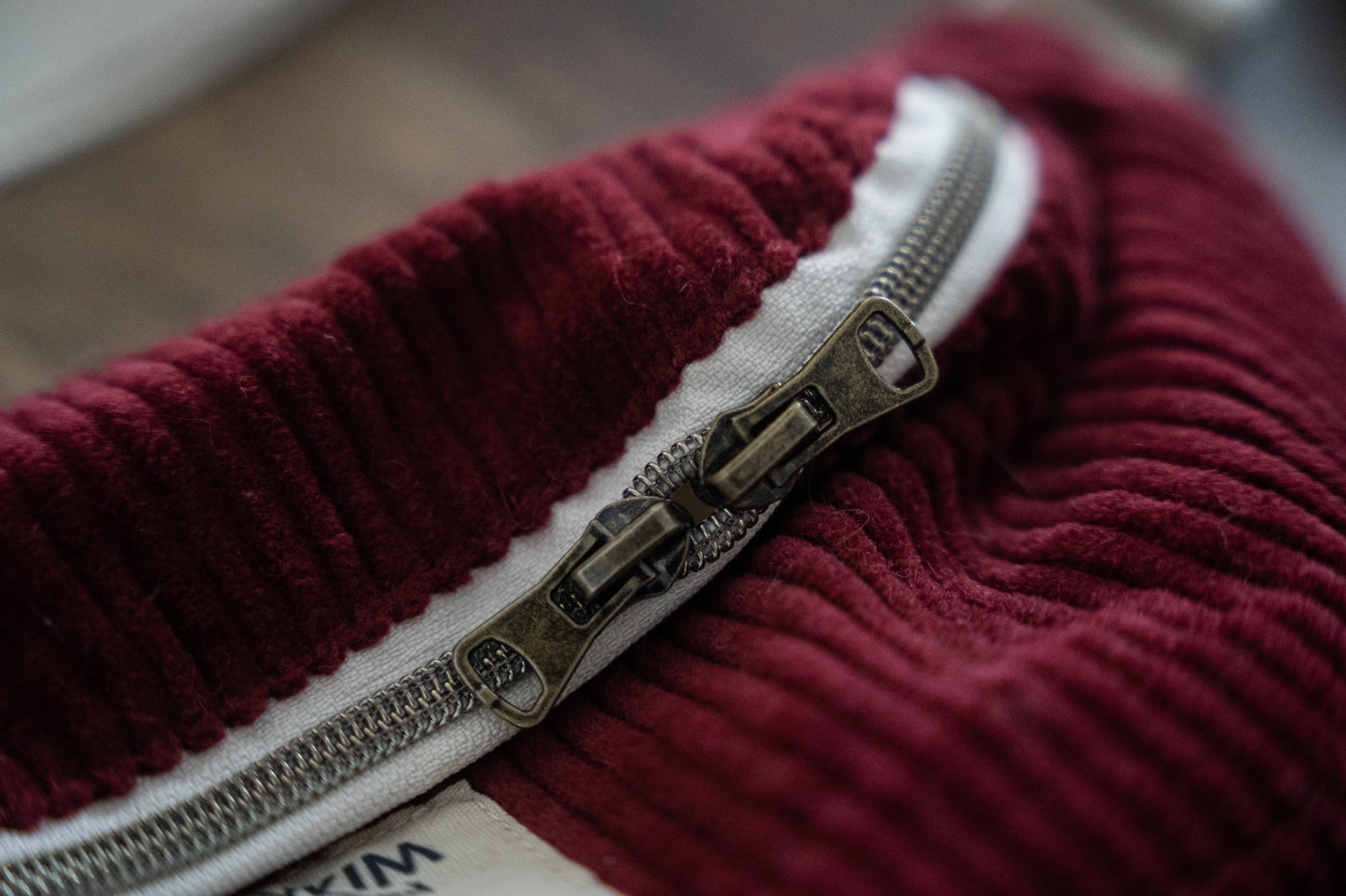 Banane Maykim x Raven Rider