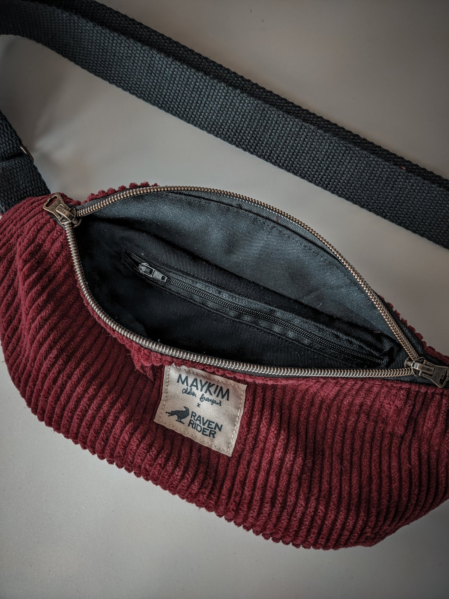 Banane Maykim x Raven Rider